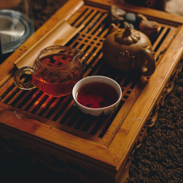Черные и красные Азиатские чаи